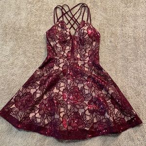 B. Darlin maroon dress size 3/4